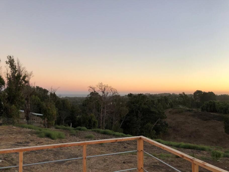 30 Pct Off!! Limited Time! Malibu Charming Getaway With King Bed, Near Beach Exterior foto